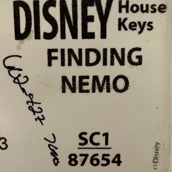 Finding Nemo House Keys - Picture 5 of 5